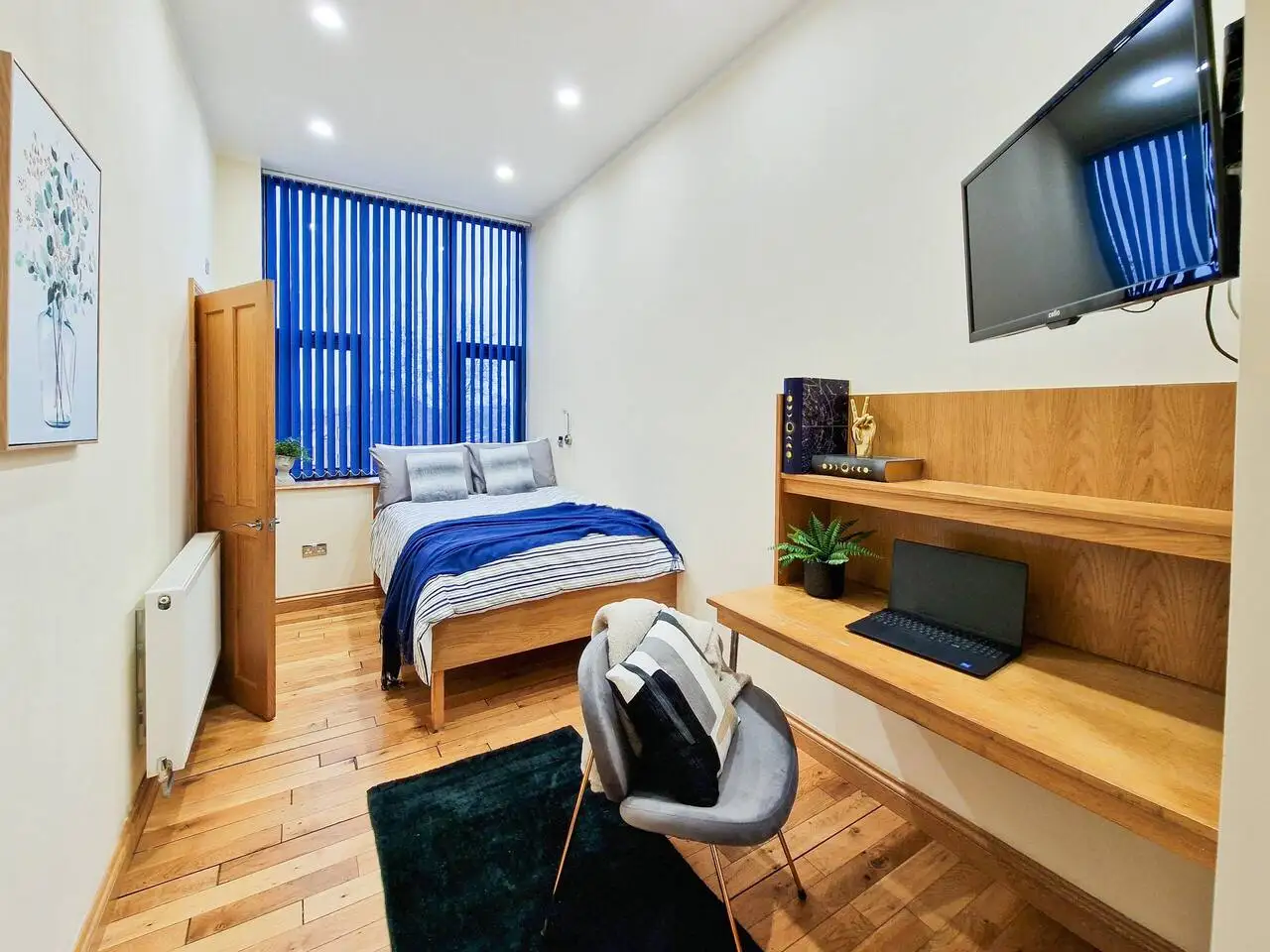 Deluxe En-Suite room